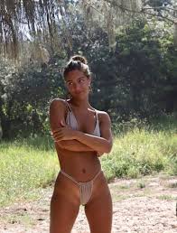 Erika Wheaton Sexy (4 Photos) - Nude Celebs