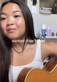 Slipfast Role Model Guitar Tutorial