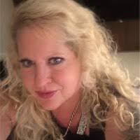 Debbie Laplante's Instagram, Twitter & Facebook