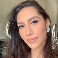 Sarah Brito (@xsarahbrito) • Instagram photos and videos