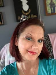 Hi! :) My first realization gold necklace with red garnet polished in the  shape of a pomegranate seed. What do you guys think about my design?