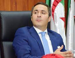 أدخل المبلغ المطلوب تحويله في المربع الى يسار الدينار الجزائري. ÙˆØ²ÙŠØ± Ø§Ù„Ø±ÙŠØ§Ø¶Ø© Ø§Ù„Ø¬Ø²Ø§Ø¦Ø±ÙŠ ÙŠØ¹Ù„Ù† Ø­Ù„ Ø£Ø²Ù…Ø© Ø§Ù„Ø¨Ø·Ù„ Ø§Ù„Ø£ÙˆÙ„Ù…Ø¨ÙŠ Ù…Ø®Ù„ÙˆÙÙŠ Ù‚Ù†Ø§Ø© Ø§Ù„ØºØ¯