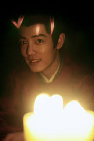 19年11月了，今年讓我熬夜追的時裝劇只有.. #都挺好#在遠方今年有哪些時裝劇會讓你們熬夜追的呢？ 那些校園甜甜劇已不是我這年紀的了😅