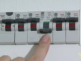 If it's a circuit breaker, power will be restored as soon as the breaker is reset. Fuse Box Switches Up Or Down Wiring Diagram System Slow Image Slow Image Ediliadesign It
