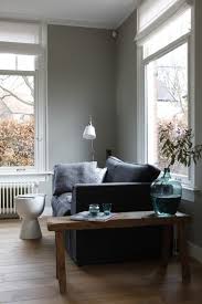 binnenkijken bij claudia erik jan woonstijl nl grijze muren woonkamer grijze muren meubel ideeen