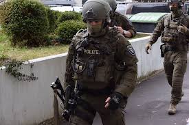 Sek Saturday Frankfurt Sek Bfe Ehu Bpol Psa Personenschutz Mobileseinsatzkommando Police Bfeplus Spezialein Special Forces Soldier Law Enforcement