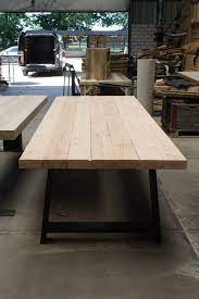tafel met douglas balken blad en stalen a onderstel tafel sloophout tafel moderne patio