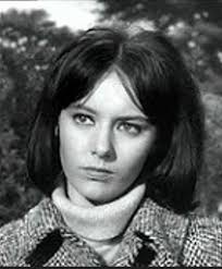 Family History: Hon. Georgina Ann Ward (born 13-03-1941), died in Mexico in  2010. Daughter of the Hon. George Reginald Ward, 1st Viscount of Witley and  Anne Diana France Ayesha Capel. Grandaughter of