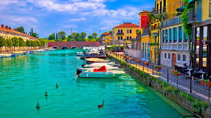 The italian republic or italy is a country in southern europe. Bella Italia Camping Village Peschiera Del Garda Lake Garda