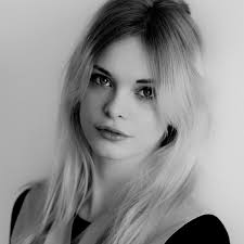 ❤️🌻My daughter poured her heart into this school craft project! A few kind  words would mean the world to her. ❤️🌻