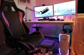 Unstoppabell On Twitter My Gaming Setup Only A Few Things Missing Top Items On My Bucketlist I Fell In Love With Nanoleaf The Blackwidow Tournament Keyboard Lancehead Mouse In Quartz We did the hard work in searching for. lancehead mouse in quartz