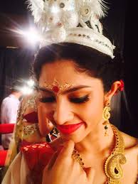 abhijit chanda makeup artist,Оборудване на ван от Syncro System, България