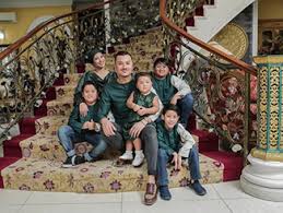 Azrene soraya abdul aziz nooryana najwa mohd najib norashman razak mohd najib. Datin Azrene Soraya Abdul Aziz Archives Tehpanas