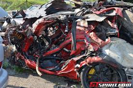 The family has filed an appeal in their lawsuit against the chp for leaking onto the internet photos of nikki's corpse in a previously released statement, the agency sent condolences to the catsouras family, calling the accident tragic and its aftermath a difficult. Car Crash Horrific 160mph Porsche Gt2 Rs Wreck Gtspirit