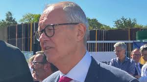 Cindyzg sex if you want try any kind of orifice.