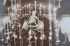 [Obrazek: images?q=tbn:ANd9GcR75QZ1sB8TwD5F-JPFcYy...NRwq5h1Nv3]