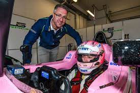 Arthur likes snow, cherry flavored sweets and david schumacher. David Schumacher Seine Karriere Im Schatten Des Cousins Autobild De