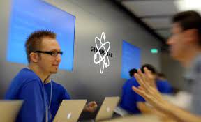 Apple Genius Bar Training Manual: A Brilliant, Manipulative Guide To  Customer Service.
