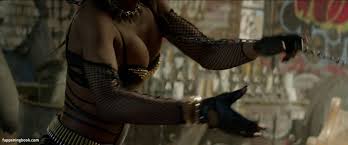 Ayisha Issa aznude - see her bared in HD porn pics