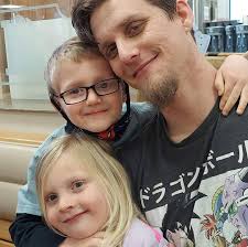 Christopher S Deskin