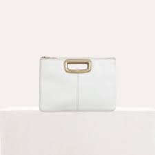 Maybe you would like to learn more about one of these? Invitee A Un Mariage 15 Petits Sacs Pour Sublimer Votre Tenue