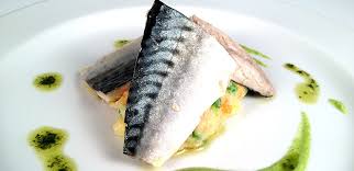 Pesce azzurro offre sughi pronti della tradizione culinaria marinara preparati da cuochi pescatori. Olio Di Oliva E Pesce Azzurro Gli Ingredienti Essenziali Del Cooking Show Della Rassegna Saperi Sapori D Autunno Di Campobello Siciliawinefood