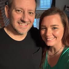 Exterior polyurethane for teak house sign protection