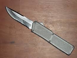 Lightning Grey D A Otf Automatic Knife Serrated Silver Blade