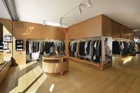 Rue vieille du templeleón larregui. A P C Boutique Paris Find Fashion Stores Worldwide Hejlist