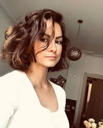 Here are the best short hairstyles for thick hair this is a perfect cut for ladies who have a busy lifestyle. Short Hairstyles For Thick Hair Popsugar Beauty