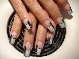 Another sea royalty vibe with this matte sea green nail polish, one with additional glitters and a naked. Blog De Iloupitchou Deco D Ongle En Gel Nail Art Skyrock Com