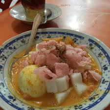 Gulai is often described as indonesian curry, although it is. Lontong Gulai Vii Koto Talago Padang Sumatera Barat