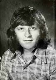 Peter Gillette's Instagram, Twitter & Facebook