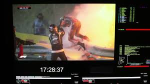 Rennwagen von romain grosjean geht in flammen auf. Formel 1 Wagen Verbrennt Pilot Grosjean Entkommt Knapp Stern De