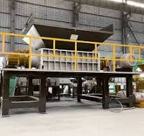 MBR1400 - Broyeur industriel double arbre multi-matériaux ...