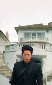 Following the end, fans have been requesting the makers to return with a season 2. Vincenzo Wallpaper Song Joong Ki Di 2021 Aktor Korea Aktor Korea