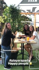 Swiatek will face a grand slam champion saturday in sofia kenin and rest assured the feisty american won't be taking the swiatek celebrates in her french open semifinal against nadia podoroska. Iga Swiatek Page 57 Tennis Forum