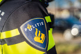 Wij helpen je graag een activiteit te vinden die jou energie geeft. Vrouw Aangehouden Na Mishandeling Persfotograaf Zevenkampse Ring Rotterdam Nieuws Op Beeld