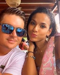 Delplace Bar and Restaurant