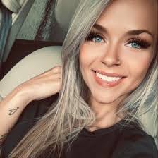 Ashley Nipper's Instagram, Twitter & Facebook