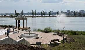 Maybe you would like to learn more about one of these? V Voronezhe Na Vodohranilishe Poyavitsya 18 Metrovyj Fontan S Podsvetkoj