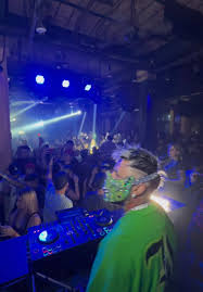 Fiestas Nocturnas en Argentina con Guaracha Electrónica