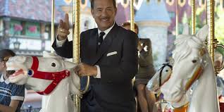 A look at how tom hanks took on the challenging role of walt disney.saving mr. Saving Mr Banks Film 2013 Trailer Kritik Kino De