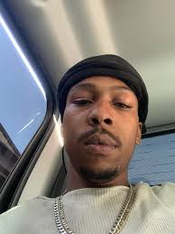 Jordynn Williams My bitch is Unbothered off you MRS NETTA FAT ASS. Like we  been telling you, HE LOVES, LIVES, and ADORES HER NOT YOUUUU 🤣🤣🤣 let  them reconcile in peace!!!!