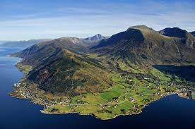 With it´s approximately 2.500 inhabitants husnes is the largest community as well as the trade and the educational centre, where as rosendal with it´s. Gront Hydrogen Fra Gronne Kvinnherad Greensight