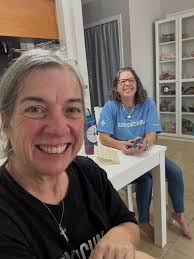 Spanish Lesson no 4 !! 😁😁😁😁😁😁 LOVE my class mates @sophieklatt  @luluklatt @bettyamarquez & @lindseymarquez23 😍😍😍😍 AND I LOVE that my  amazing fiancée @jessica_whooo is our amazing teacher!! ❤️