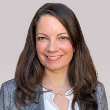 Jennifer Casey's Instagram, Twitter & Facebook