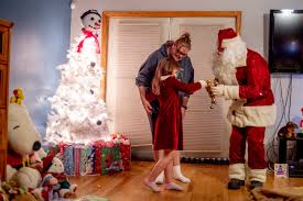 Michigan veteran separated from family at Christmas plays Santa to spread  cheer