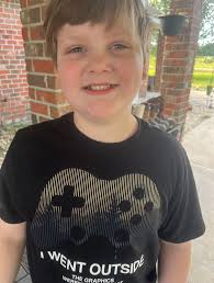 An individual by name Gideon Gideon Oriyomi is a scammer.Please avoid him  and don't do business with him. He goes to different platforms lurking  around to dupe farmers of their hard earned