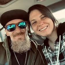 Who can make something like this for me please!! I have the blanket. I'm  low